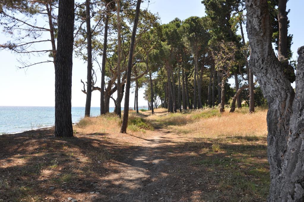 Sole E Mare Aparthotel Santa-Maria-Poggio  Kültér fotó
