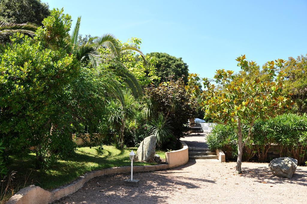 Sole E Mare Aparthotel Santa-Maria-Poggio  Kültér fotó