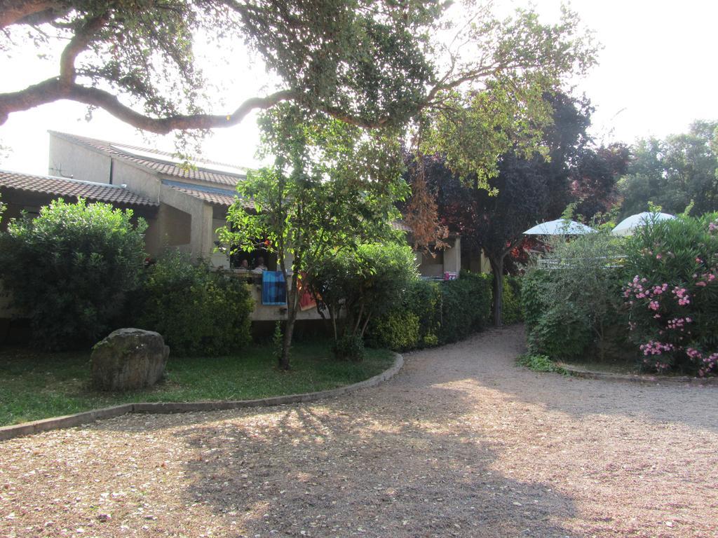 Sole E Mare Aparthotel Santa-Maria-Poggio  Kültér fotó