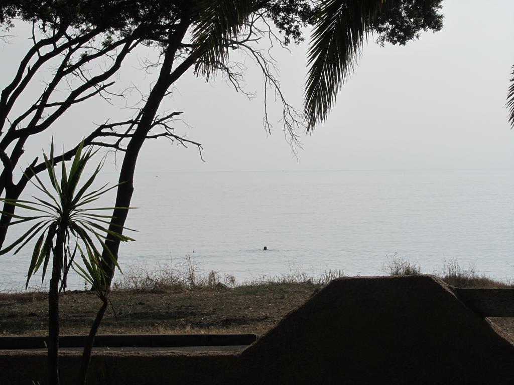 Sole E Mare Aparthotel Santa-Maria-Poggio  Kültér fotó