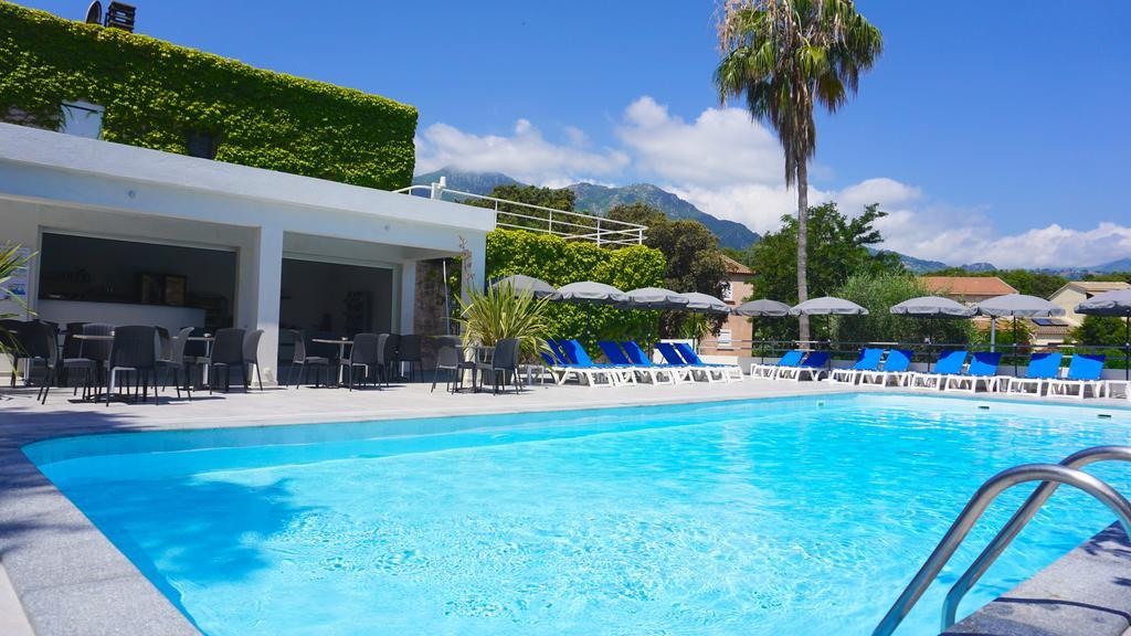 Sole E Mare Aparthotel Santa-Maria-Poggio  Kültér fotó