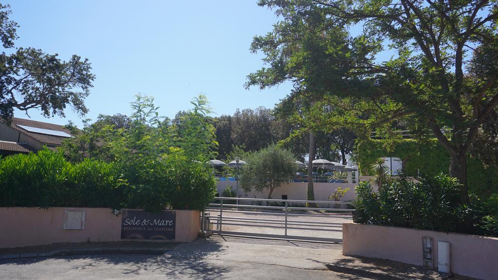 Sole E Mare Aparthotel Santa-Maria-Poggio  Kültér fotó